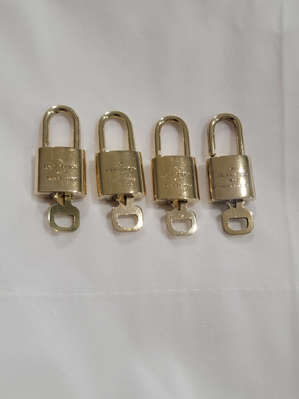 Louis Vuitton Gold Padlock with Key - Picture 6 of 6